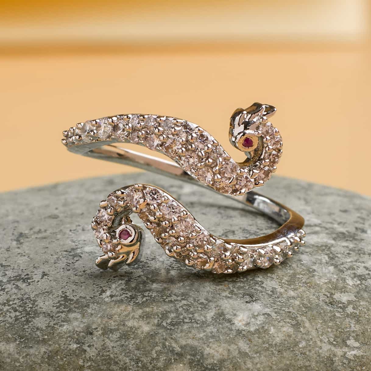 The Silver Serpentine Grace Ring