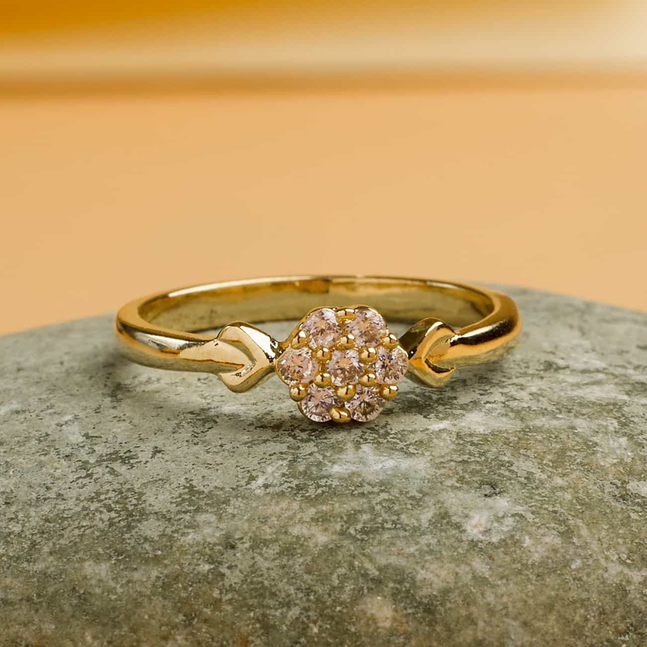 The Gold Petite Bloom Heart Ring