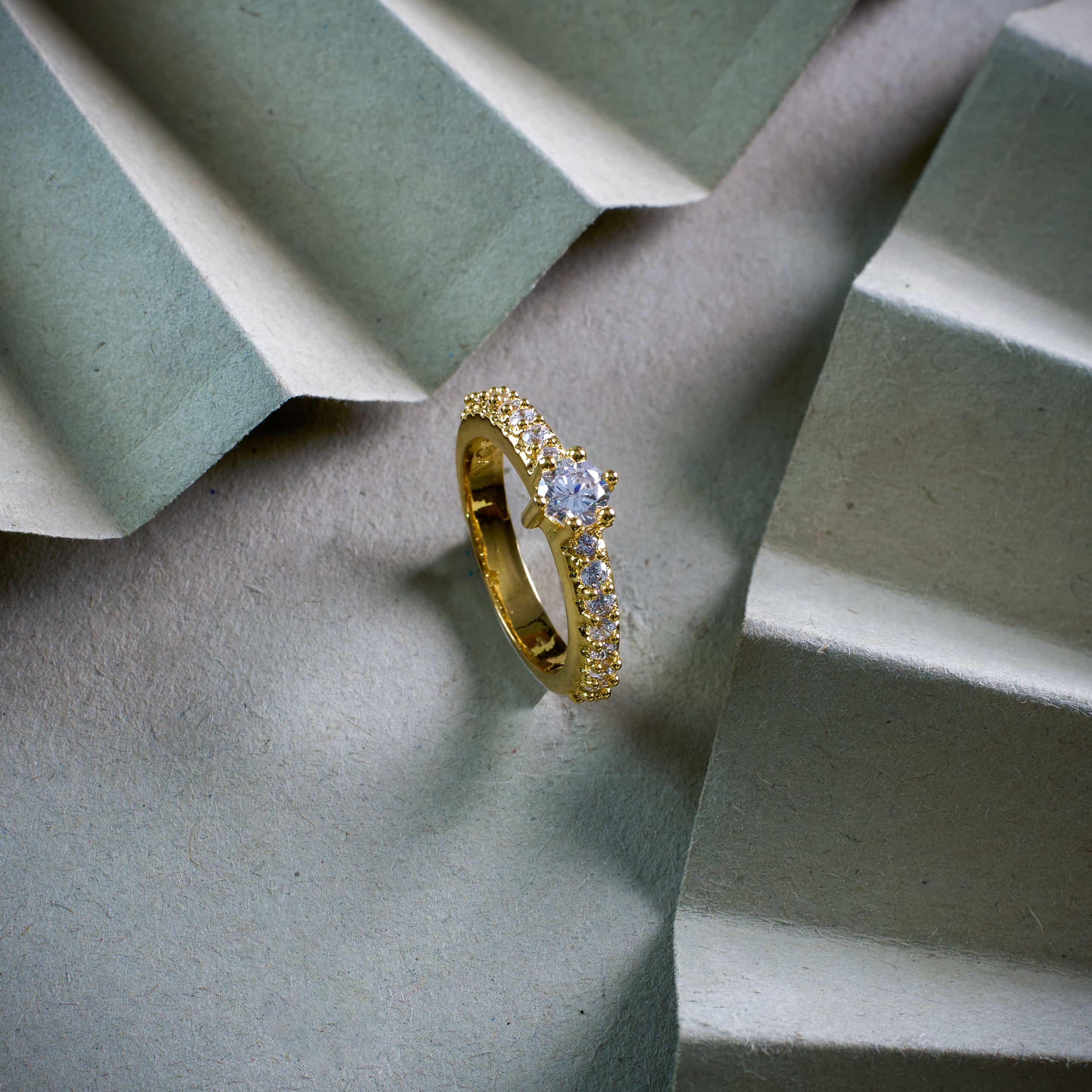The Daily Sleek Solitaire Beauty – Gold Plated