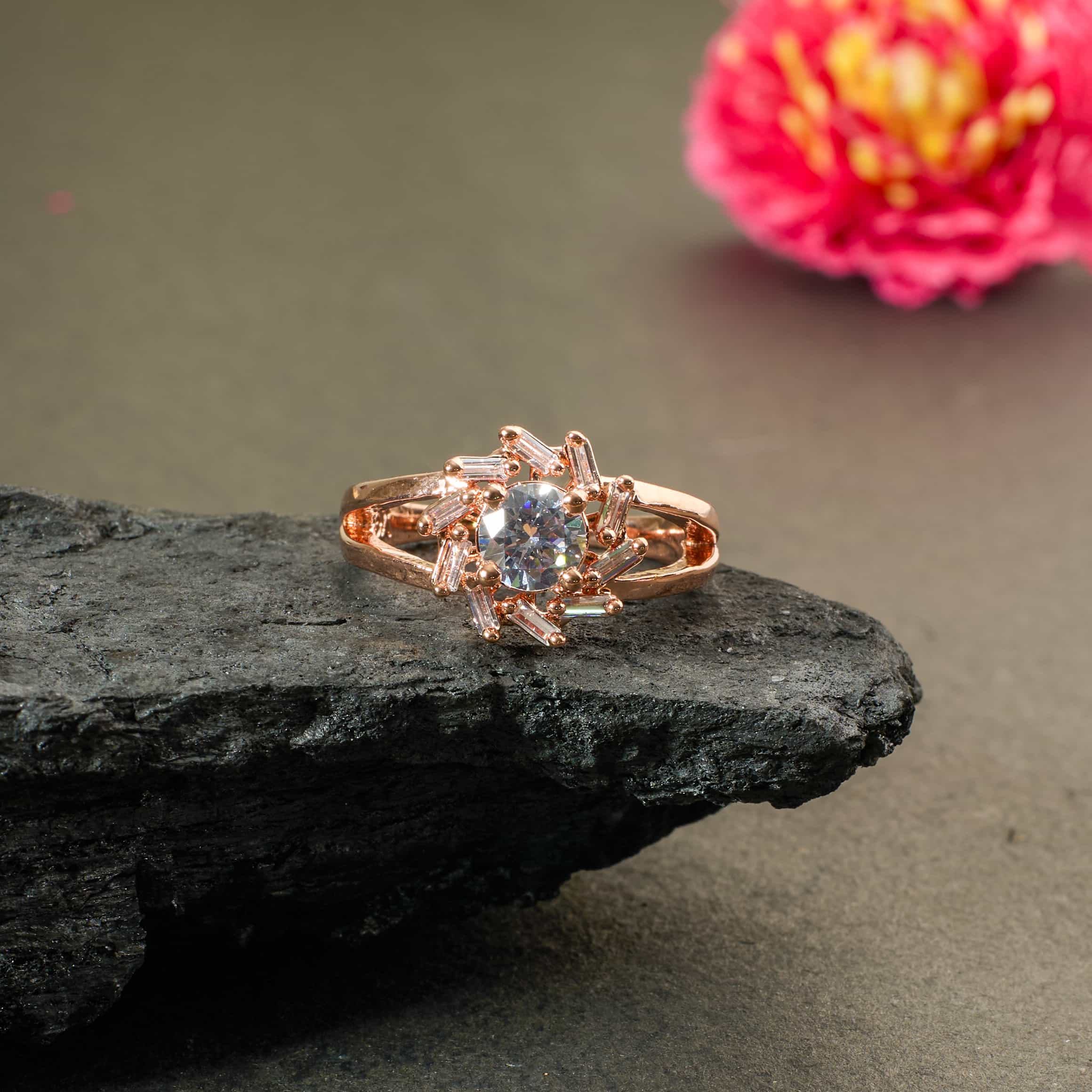 The Rosegold Baguette Star Solitaire
