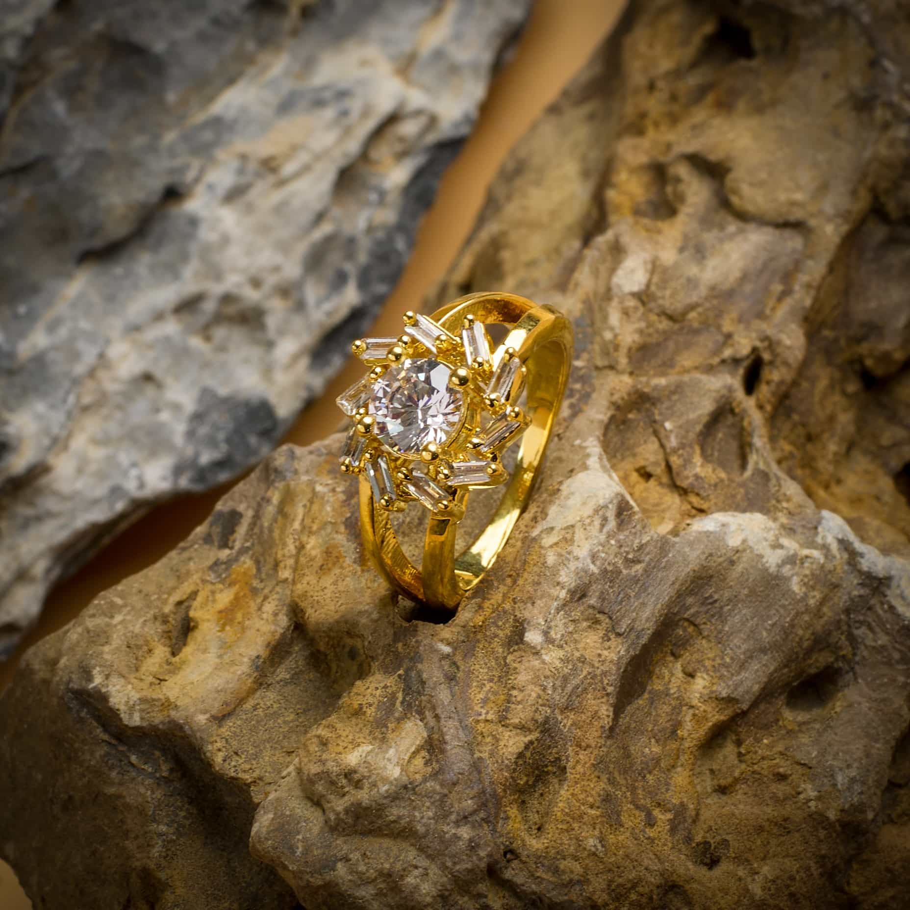 The Gold Baguette Star Solitaire
