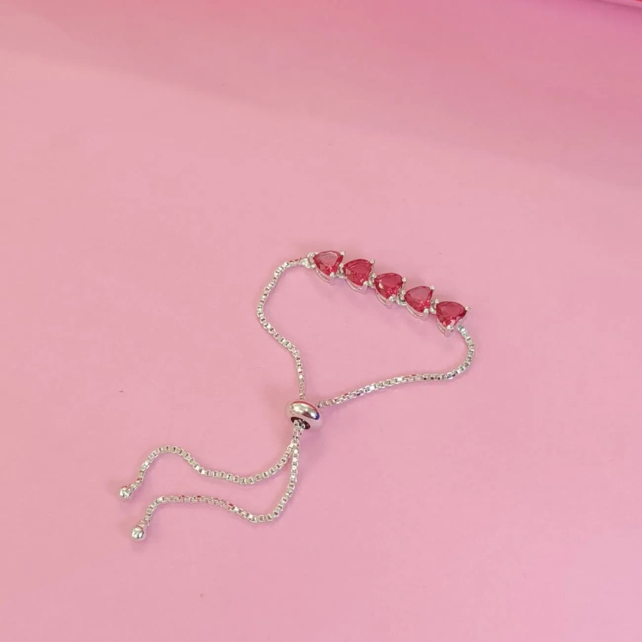 Nimoraa Amora Cupid Quint Flow Bracelet – Silver Red