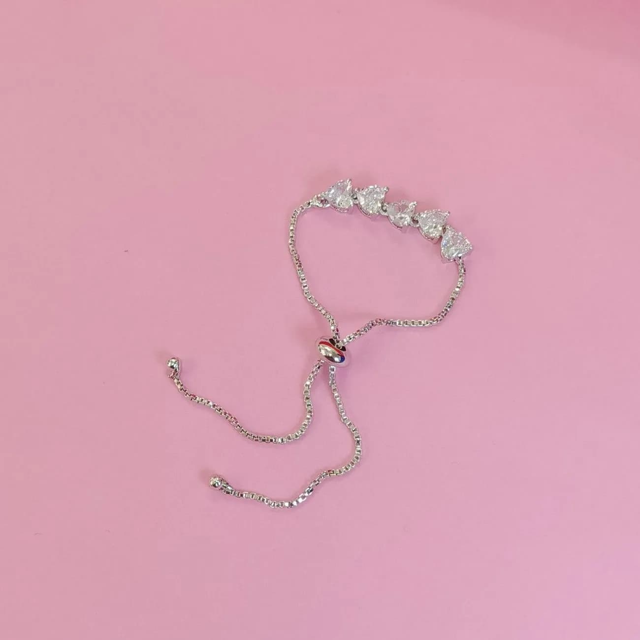 Nimoraa Amora Cupid Quint Flow Bracelet – Silver White