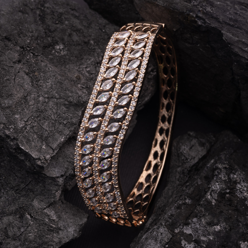 The Shimmer Vine Rosegold Bracelet