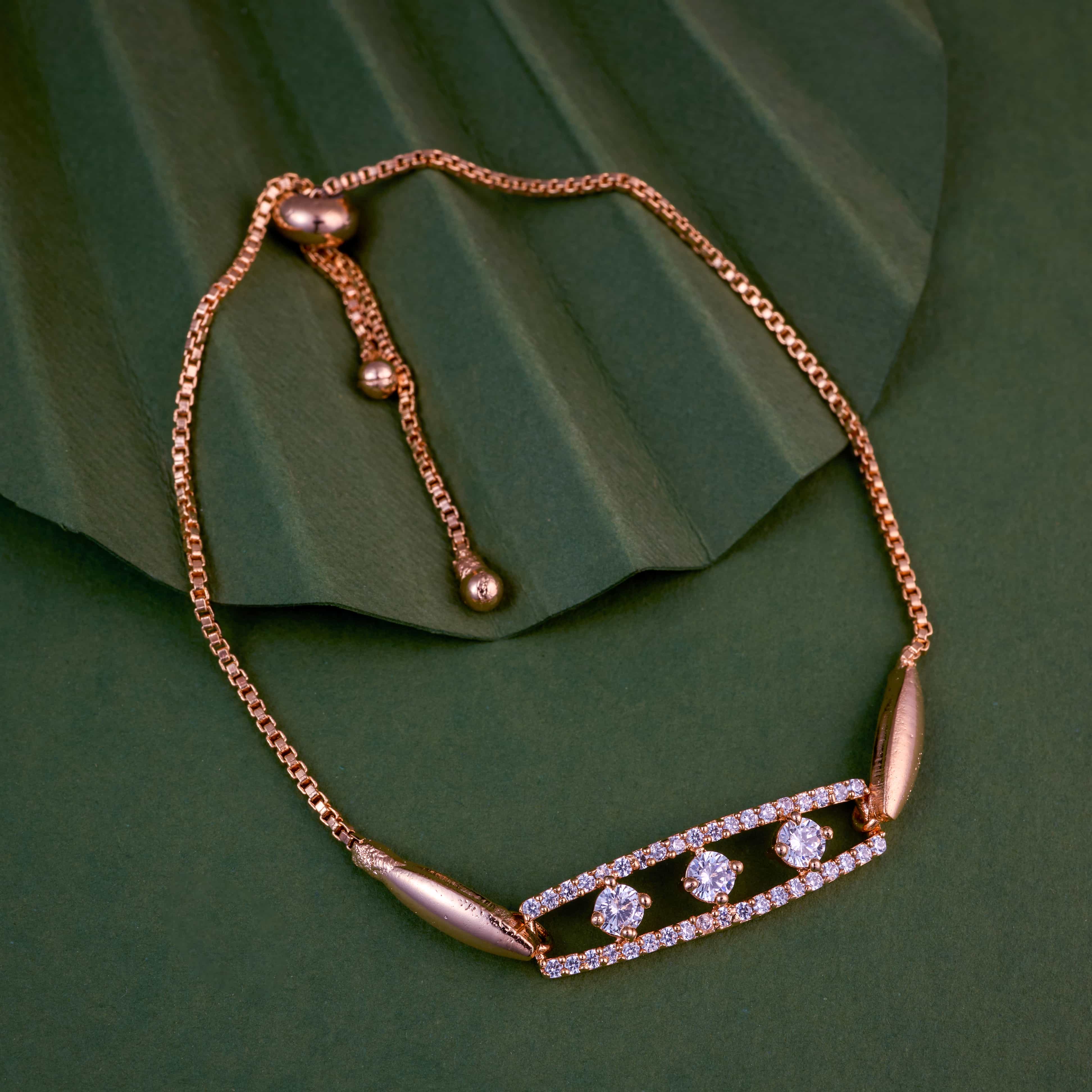 Nimoraa Linear Elegance Slider Bracelet