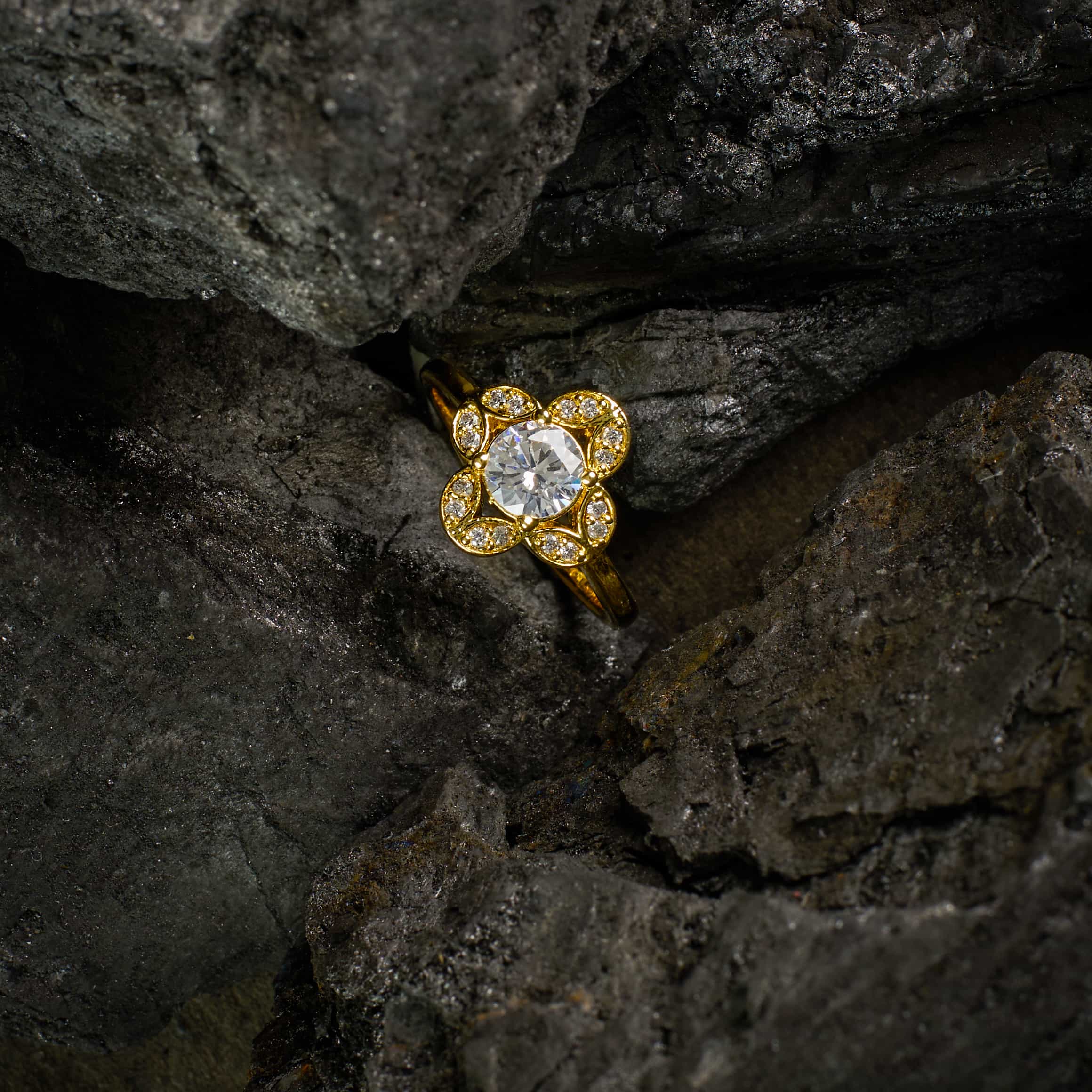 Gold Petal Crown Solitaire